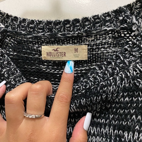 hollister knit sweater - Picture 2 of 2